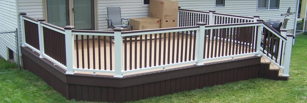 What Birmingham Homeowners Should Know About Composite Decking Thumbnail